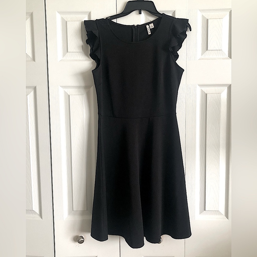 Elle Black Dress Cap Ruffled Sleeves
